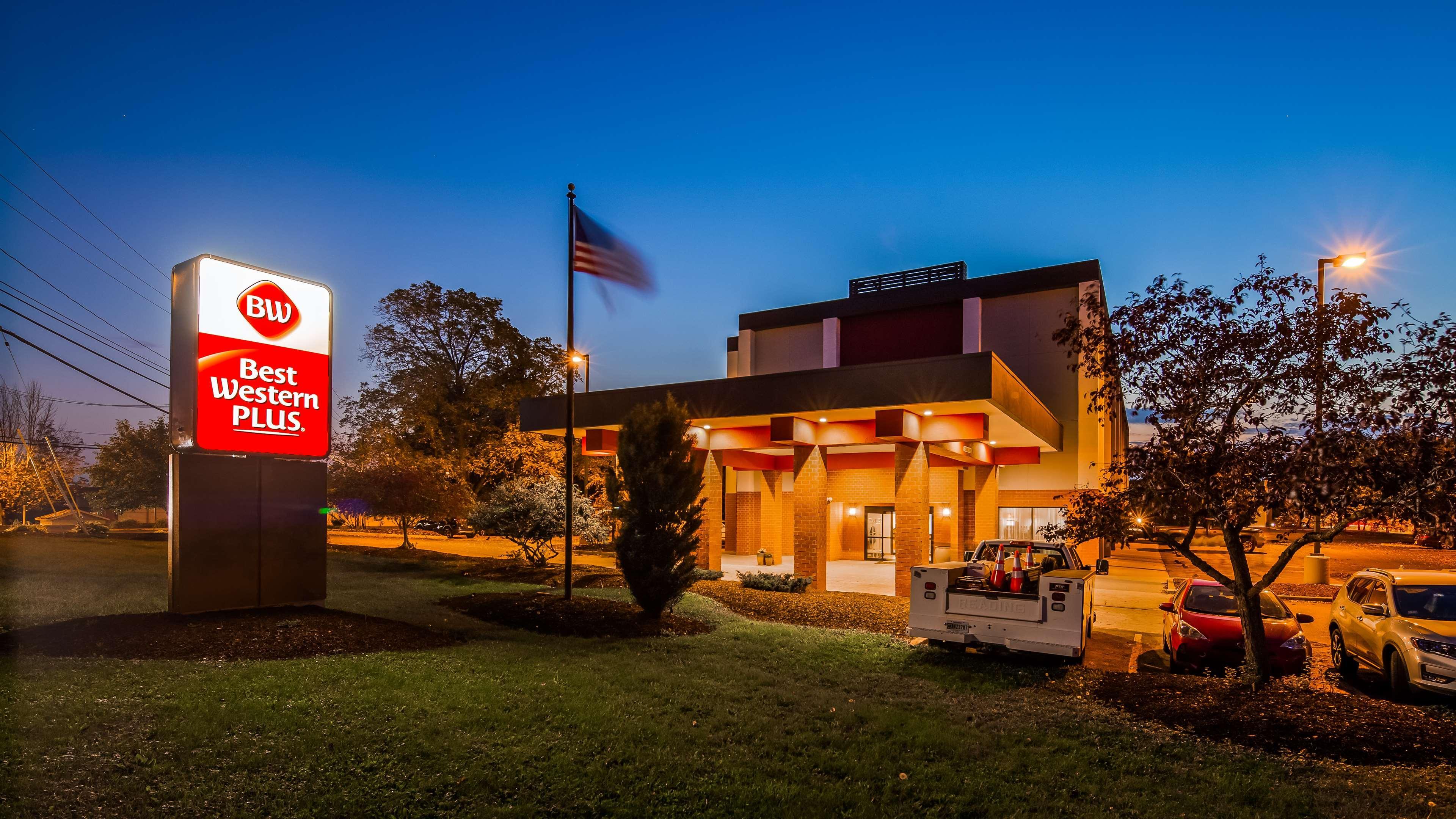 Hotel Concord Syracuse, Ascend Hotel Collection East Syracuse Εξωτερικό φωτογραφία