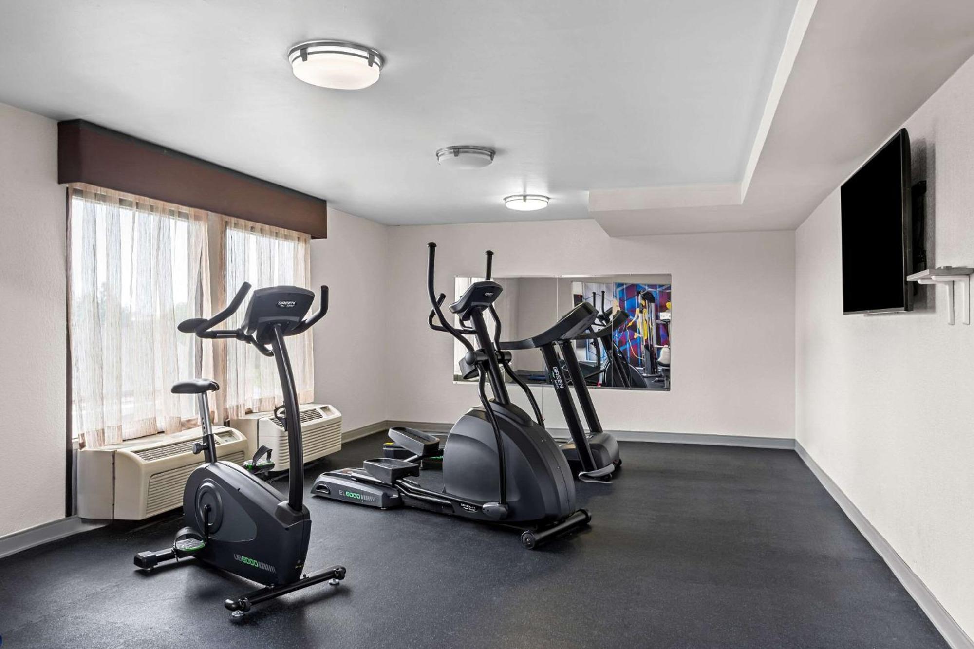Hotel Concord Syracuse, Ascend Hotel Collection East Syracuse Εξωτερικό φωτογραφία