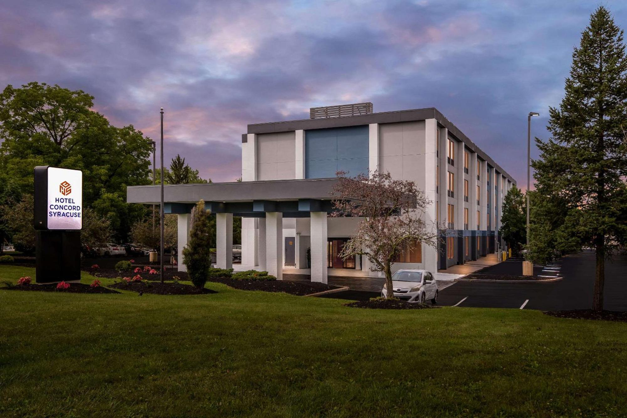Hotel Concord Syracuse, Ascend Hotel Collection East Syracuse Εξωτερικό φωτογραφία