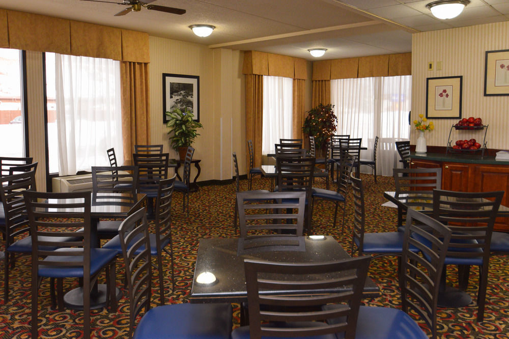 Hotel Concord Syracuse, Ascend Hotel Collection East Syracuse Εξωτερικό φωτογραφία